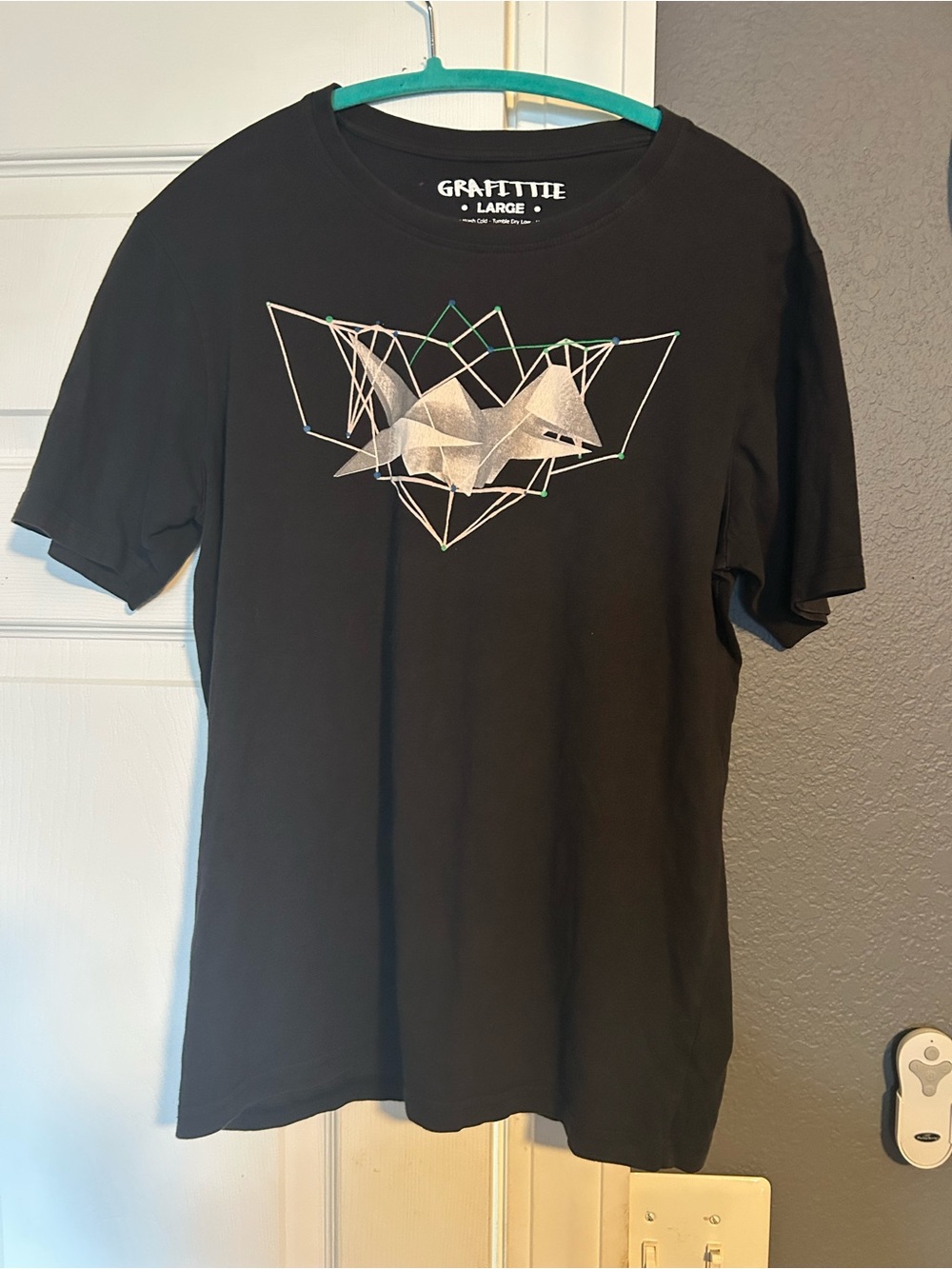 Black Short Sleeve Geometric Graphic Tee